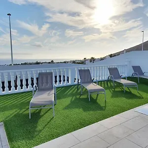 https://villa-renaissance-6-bed-6-bath-spacious-villa.in-canary-islands.com